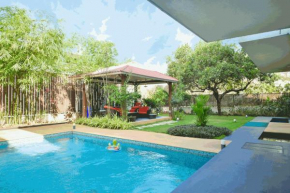 Rainforest - Seis Villa - 4 BHK Villa with a private pool in Arpora V2